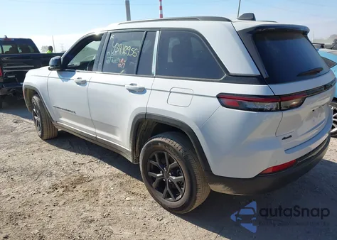 2025 Jeep Grand Cherokee Altitude 4X4 z USA, uszkodzony, nr VIN 1C4RJHAGXS8656967